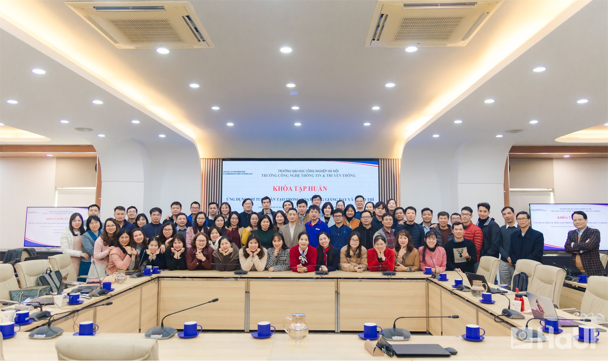 Đại học Công nghiệp Hà Nội tổ chức tập huấn ứng dụng AI trong việc hỗ trợ giảng dạy và đánh giá kết quả học tập