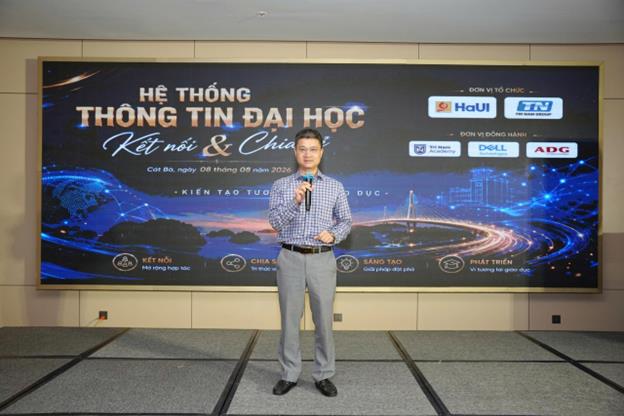 Hơn 40 CIO đại học về Cát Bà bàn chuyện dữ liệu và AI