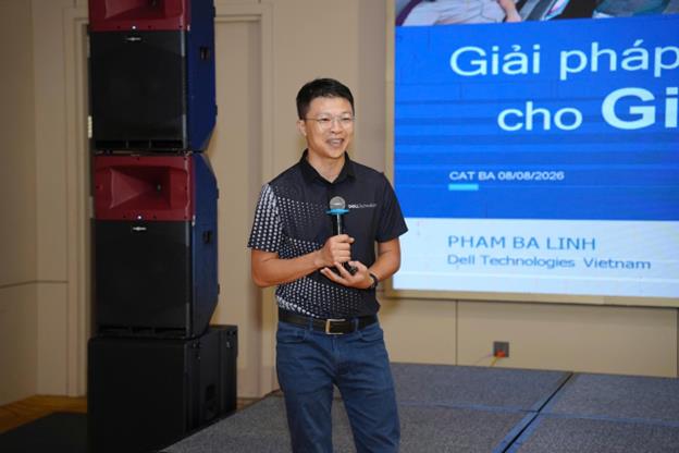 Hơn 40 CIO đại học về Cát Bà bàn chuyện dữ liệu và AI