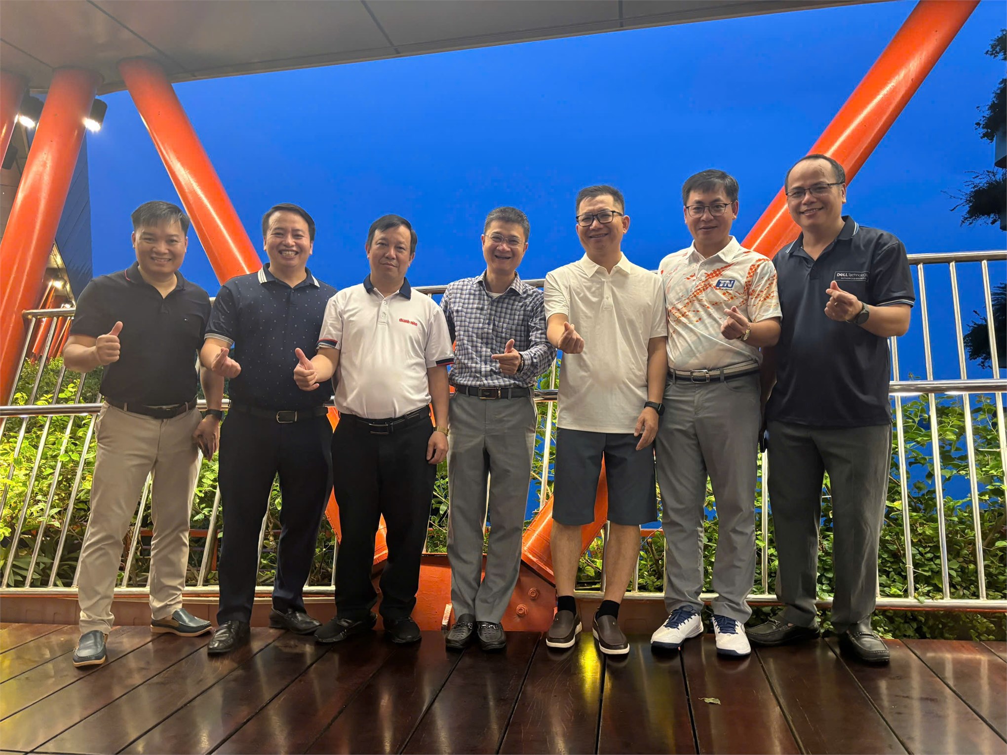 Hơn 40 CIO đại học về Cát Bà bàn chuyện dữ liệu và AI