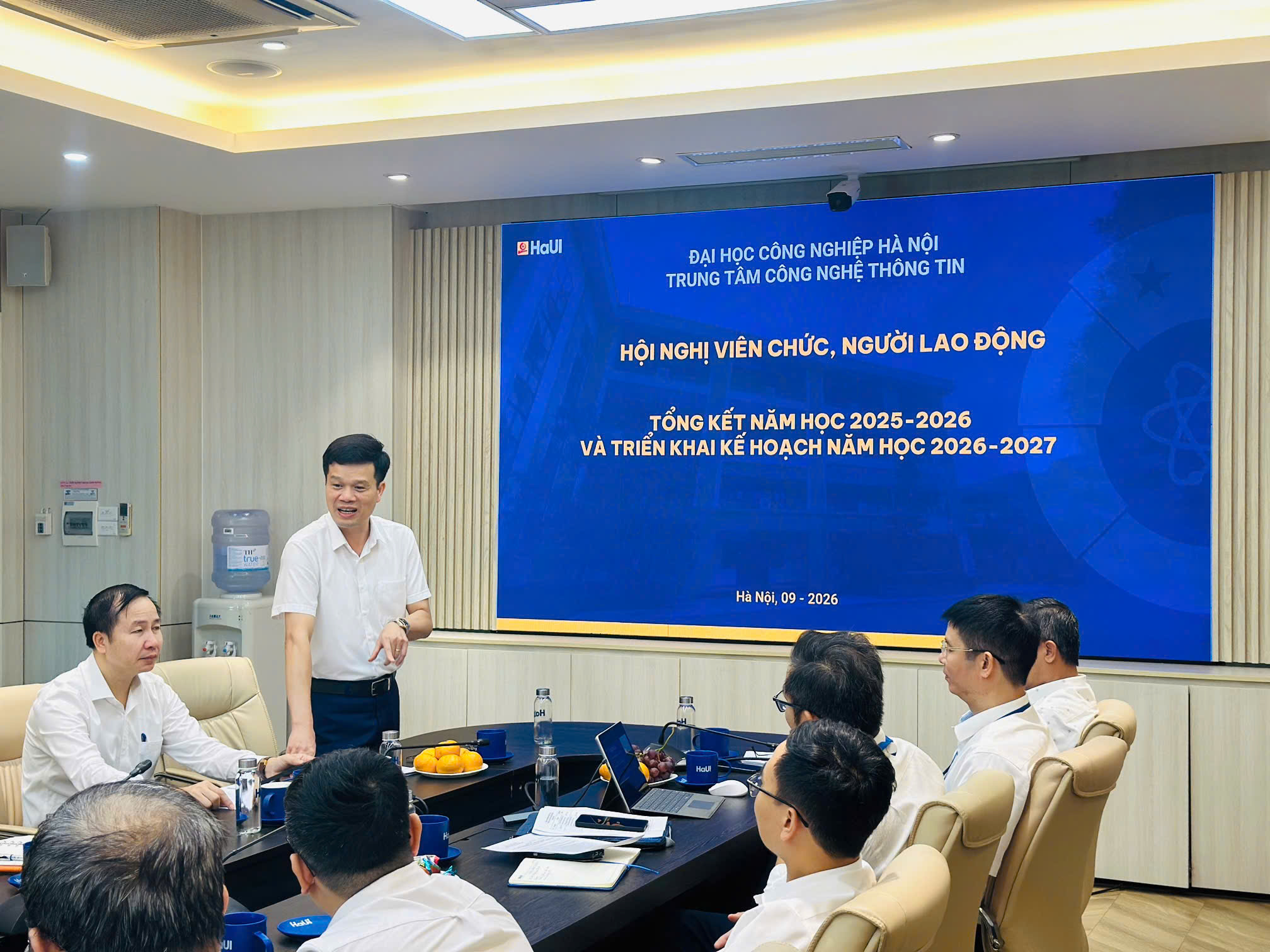 Trung tâm Công nghệ thông tin tổ chức Hội nghị Viên chức – Người lao động tổng kết năm học 2025-2026 và triển khai kế hoạch năm học 2026-2027